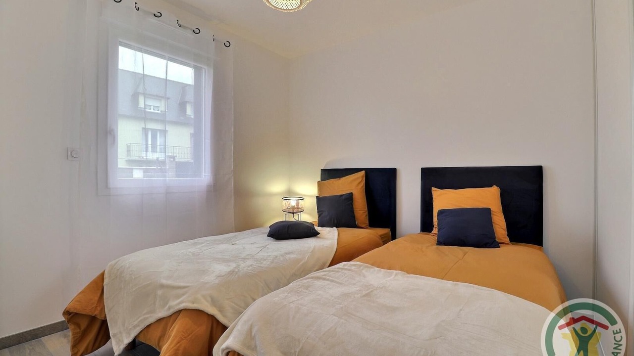 Photo of Bedroom in Saint-Germain-en-Cogles