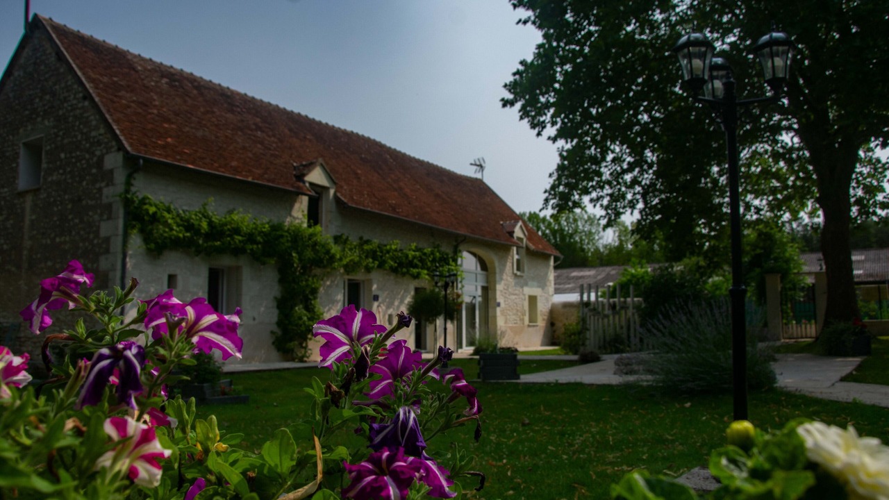 Photo of Outdoor in Couffy