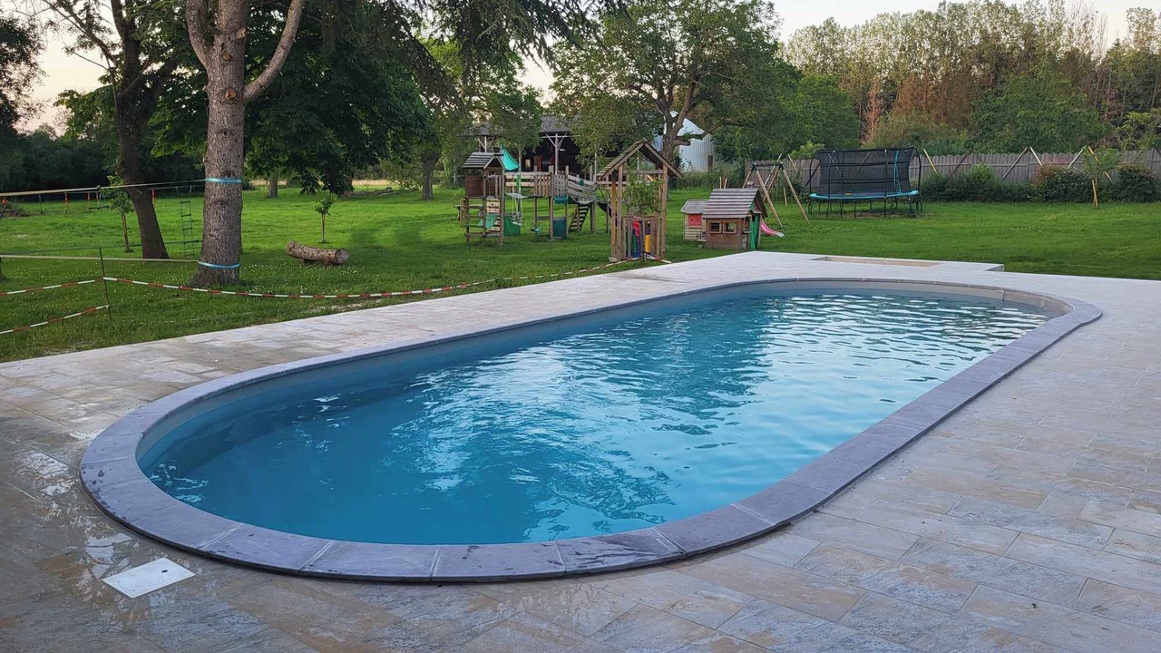 Photo of Outdoor in Couffy