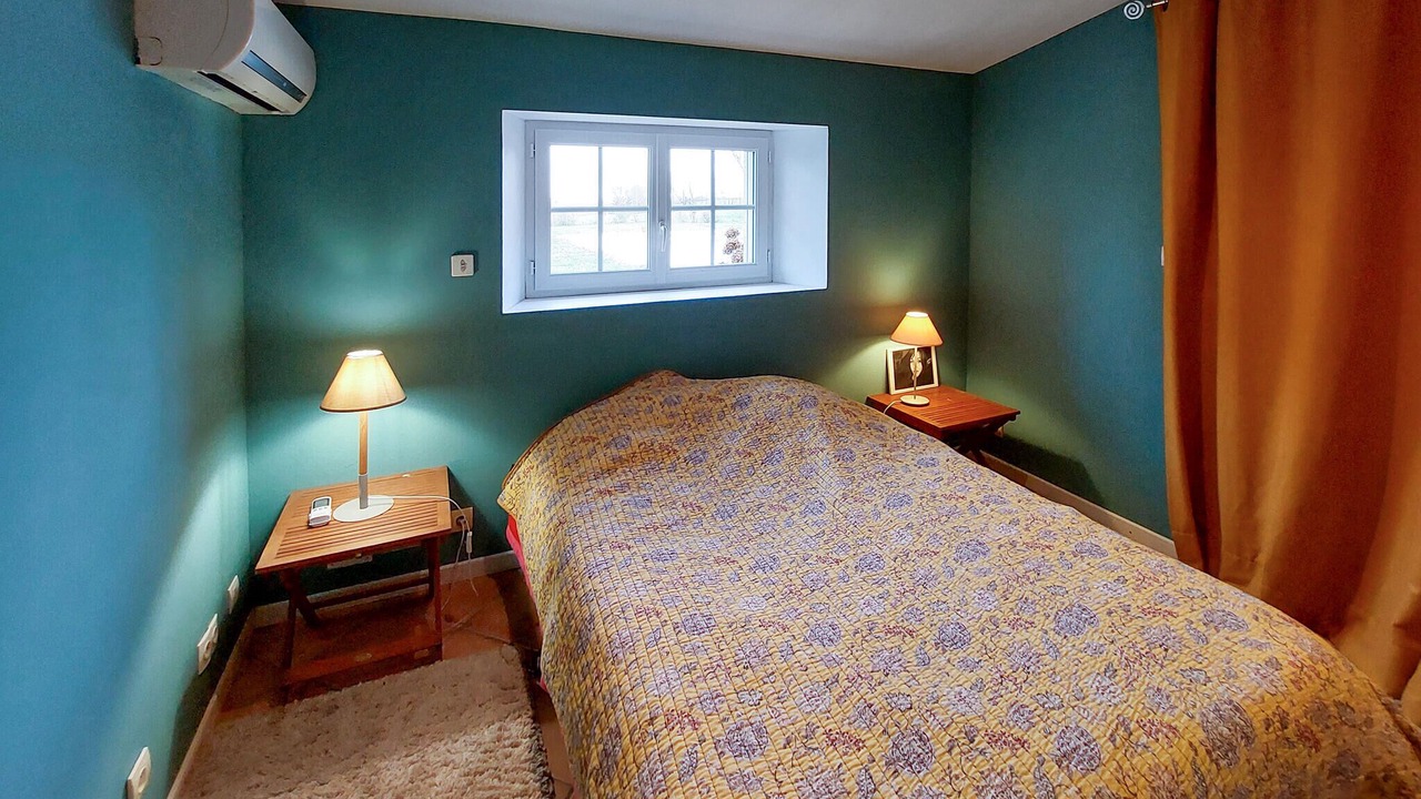 Photo of Others in Doulezon