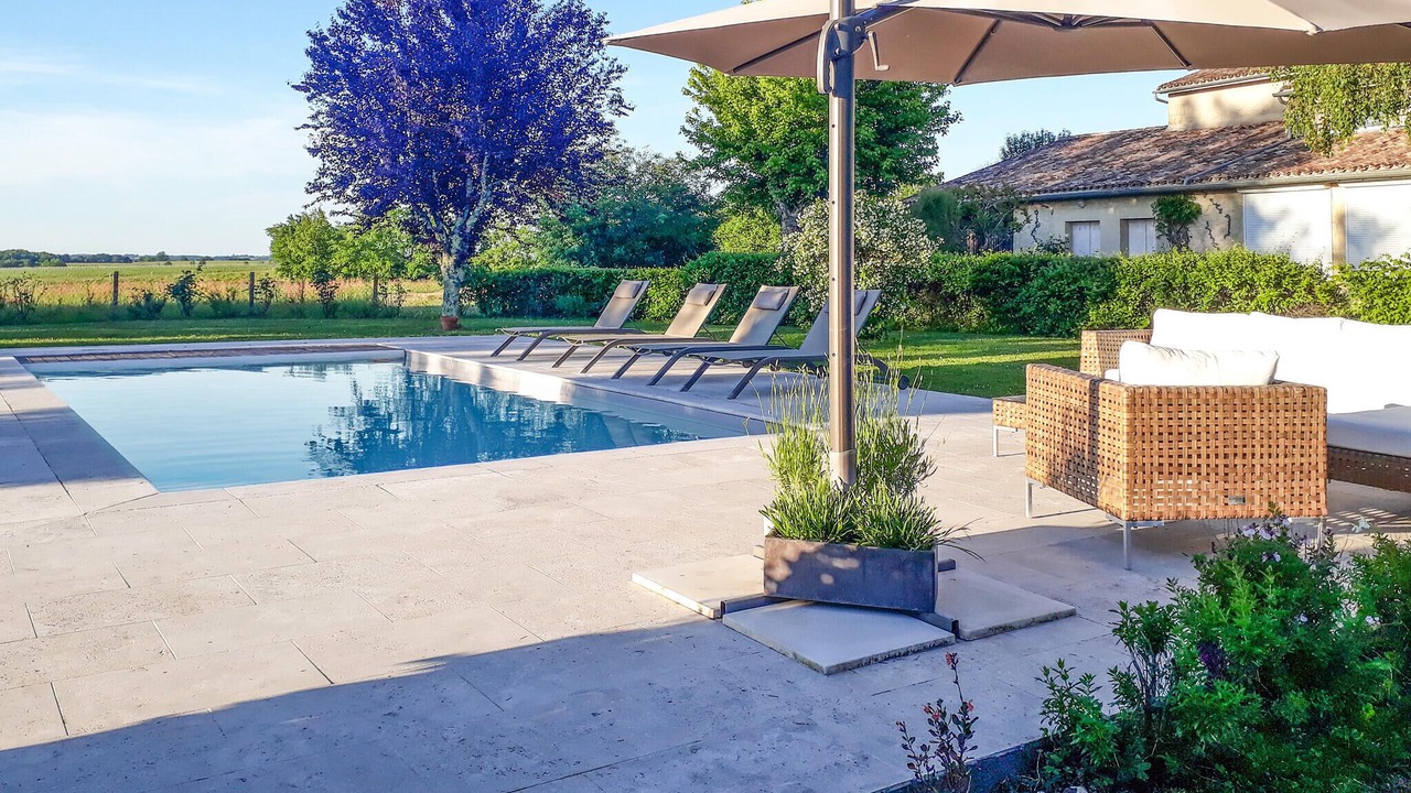 Photo of Outdoor in Doulezon