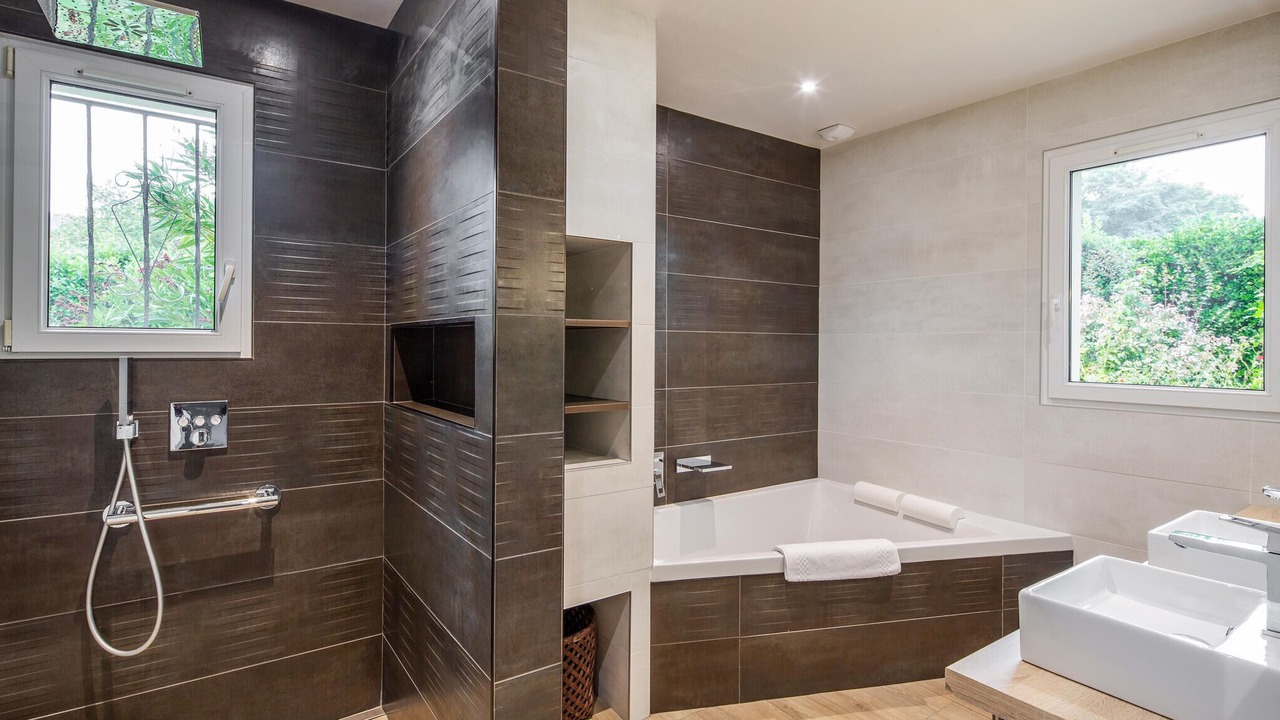 Photo of Bathroom in Cancale