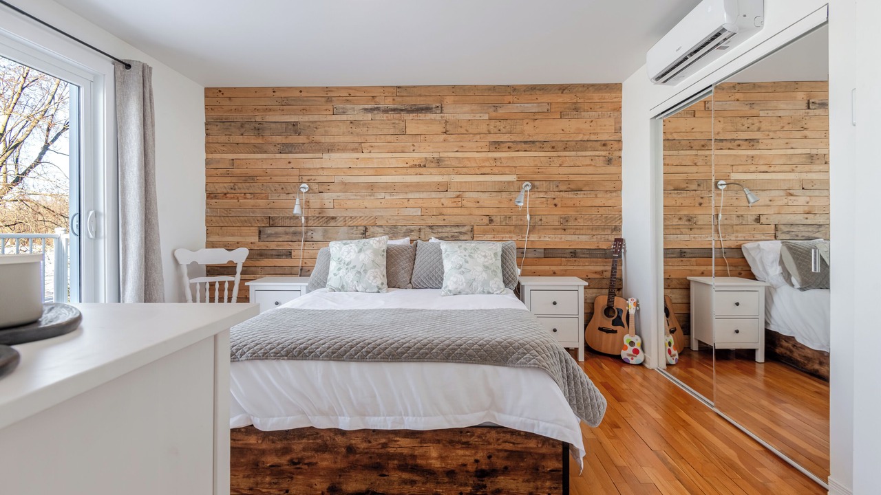 Photo of Bedroom in Saint-Andre-d'Argenteuil