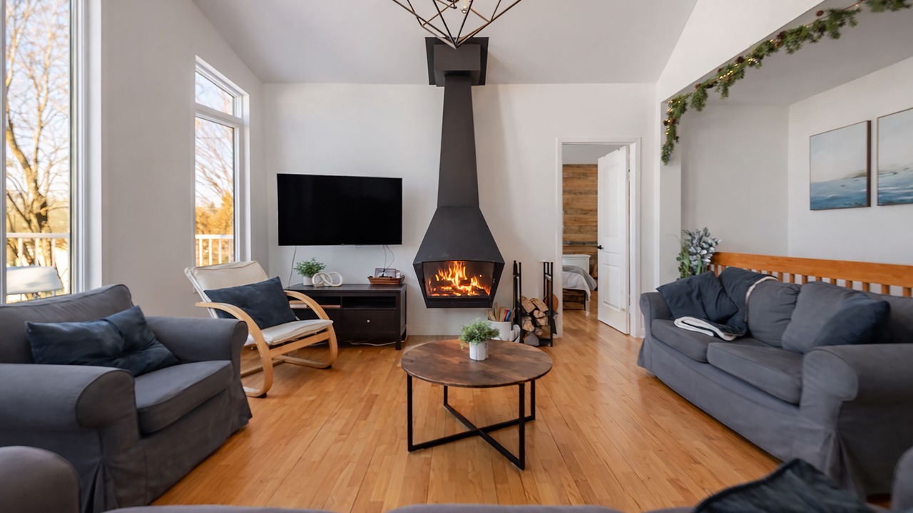 Photo of Livingroom in Saint-Andre-d'Argenteuil
