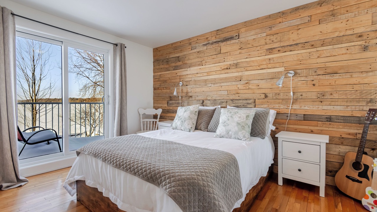 Photo of Bedroom in Saint-Andre-d'Argenteuil