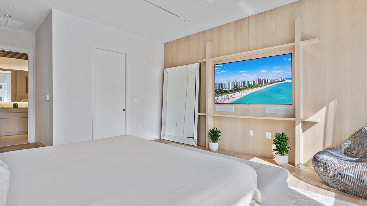 Photo of Bedroom in South Beach