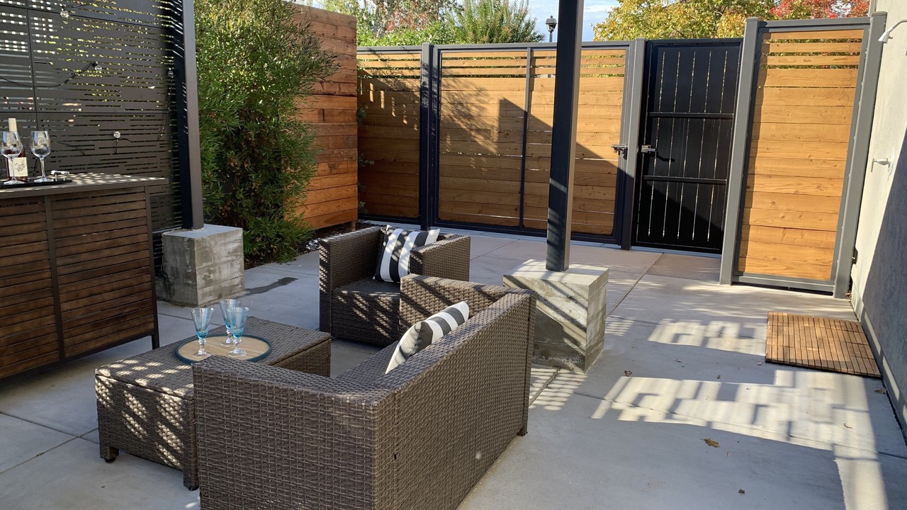 Photo of Patio Balcony in Yountville