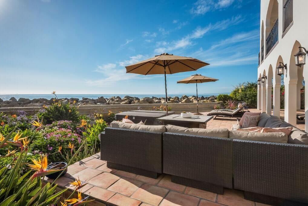 Photo of Patio Balcony in Toro Canyon