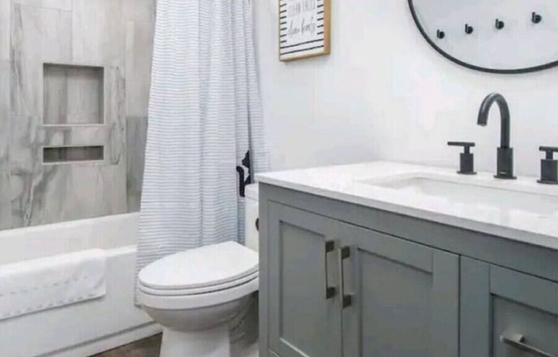 Photo of Bathroom in Sulphur