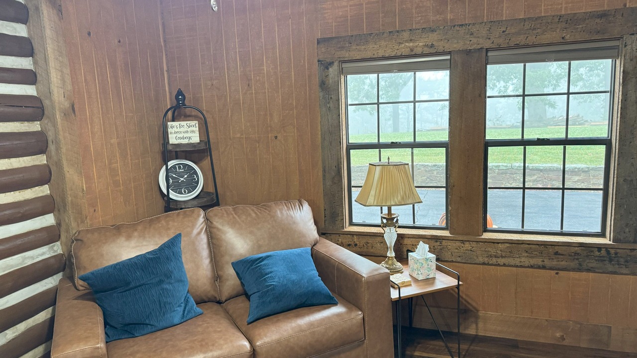 Photo of Livingroom in Ozone
