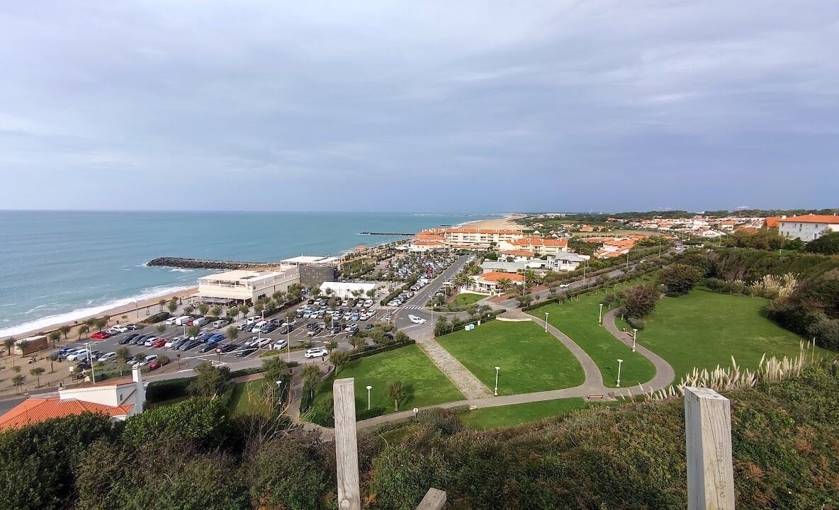 Photo of Outdoor in Behobie