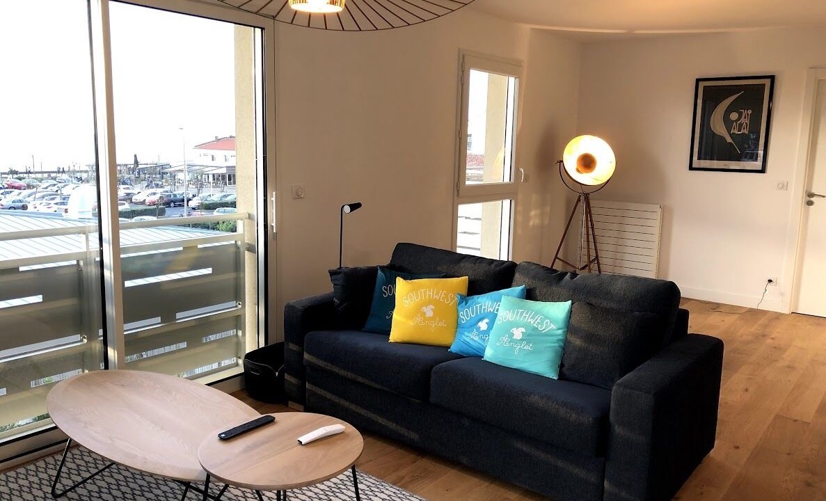 Photo of Livingroom in Behobie