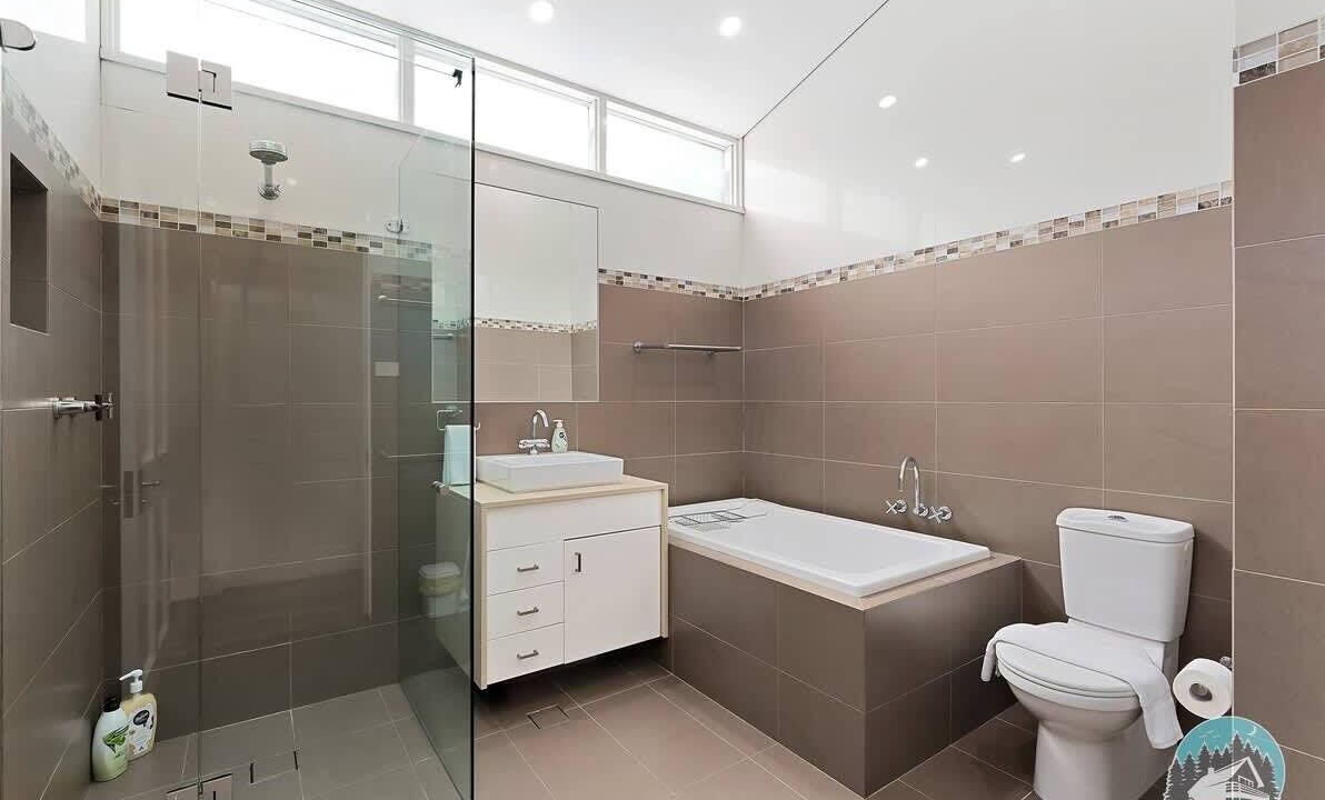 Photo of Others in Warrawee