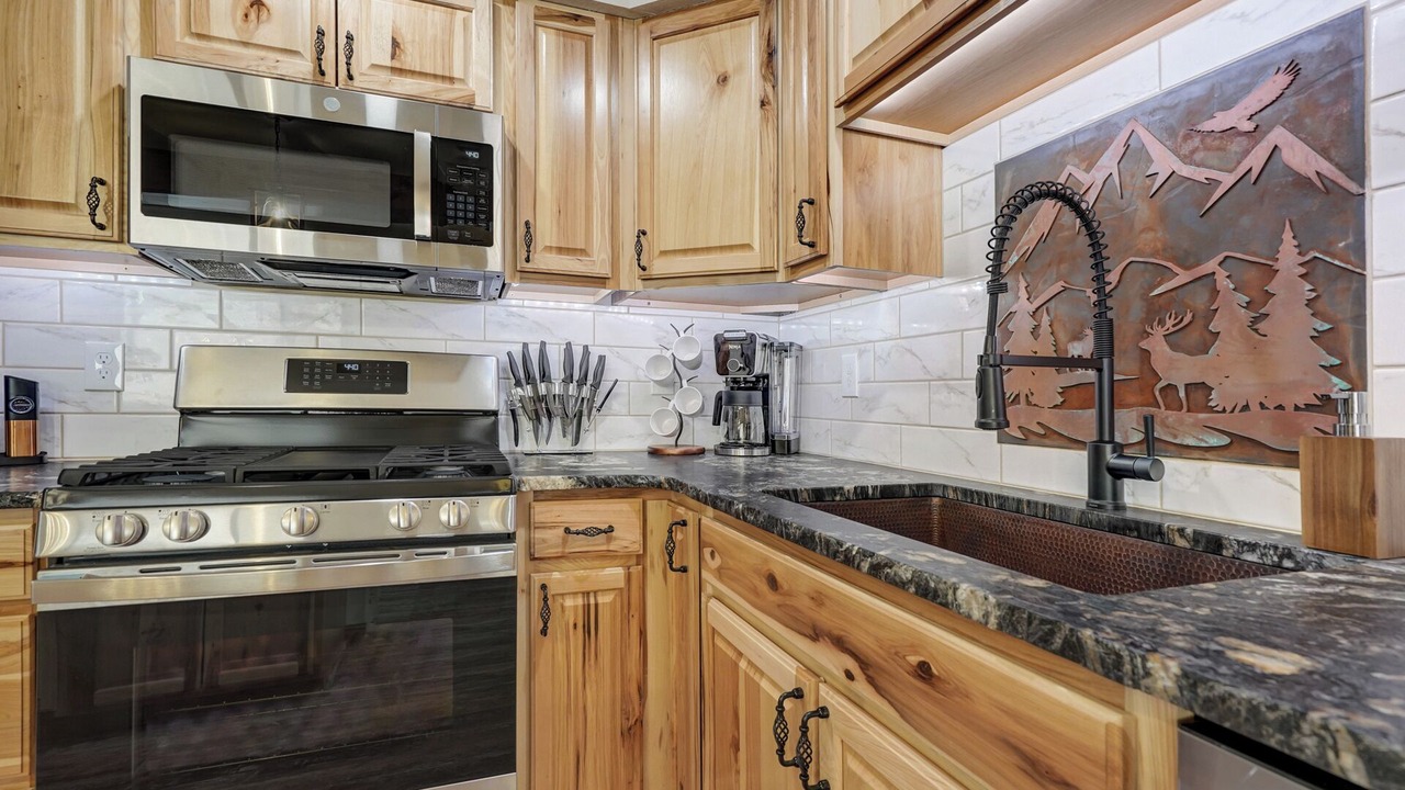 Photo of Kitchen in Green Mountain Falls