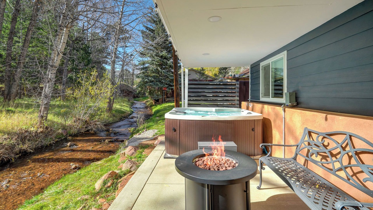 Photo of Patio Balcony in Green Mountain Falls