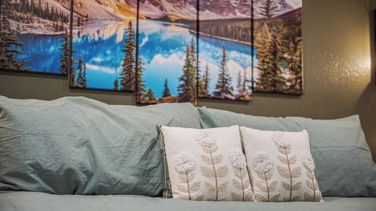 Photo of Bedroom in Green Mountain Falls