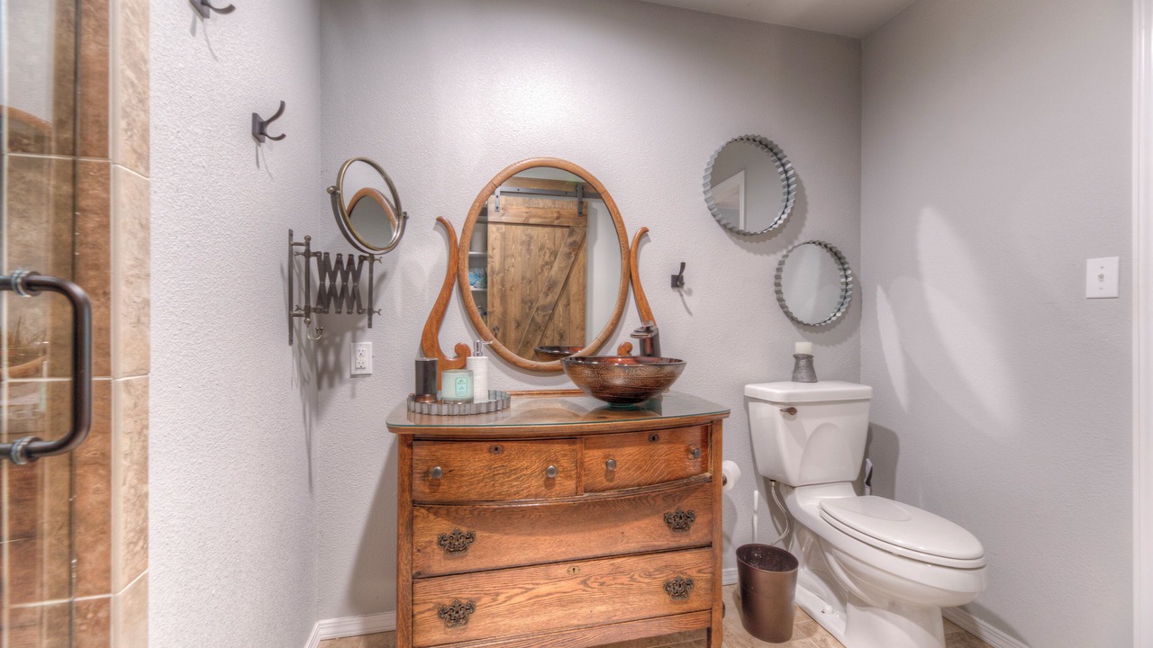 Photo of Bathroom in Cookson