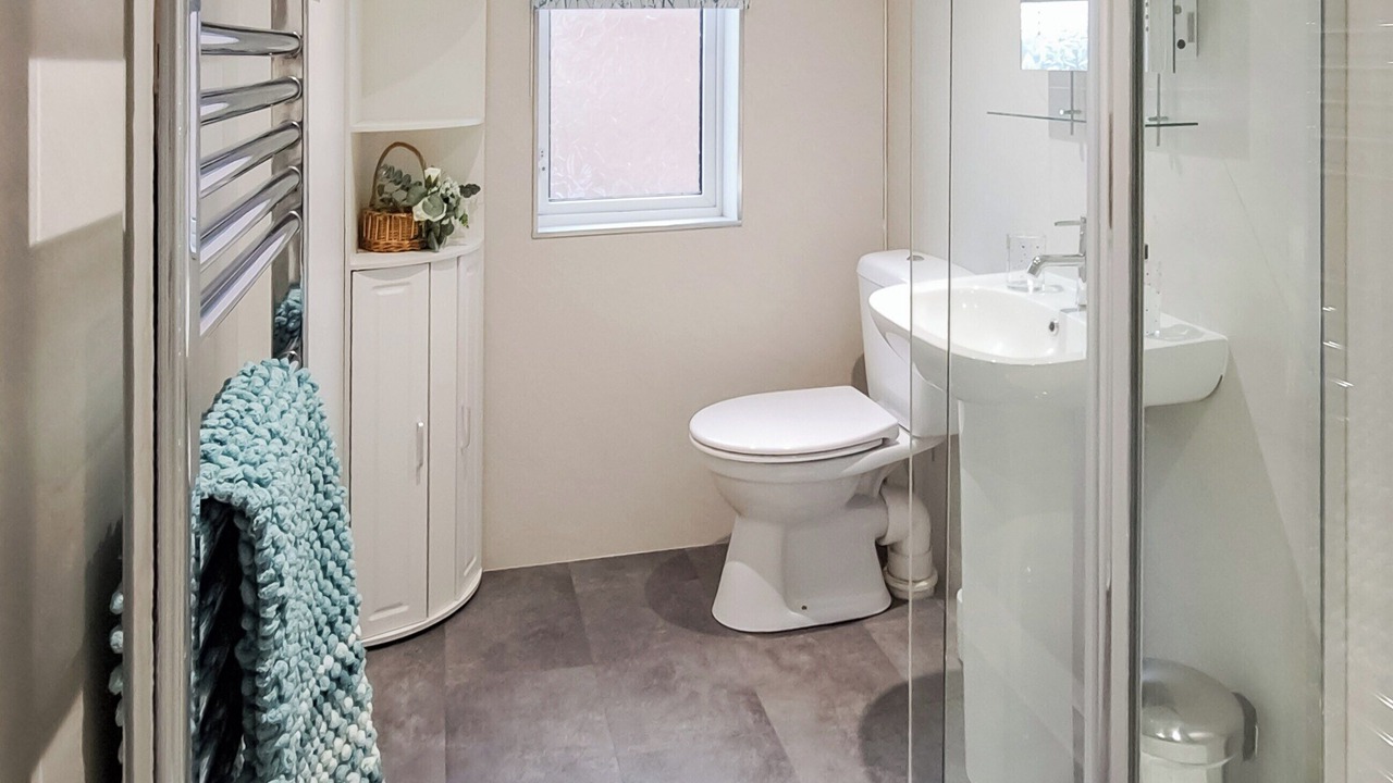 Photo of Bathroom in Girvan