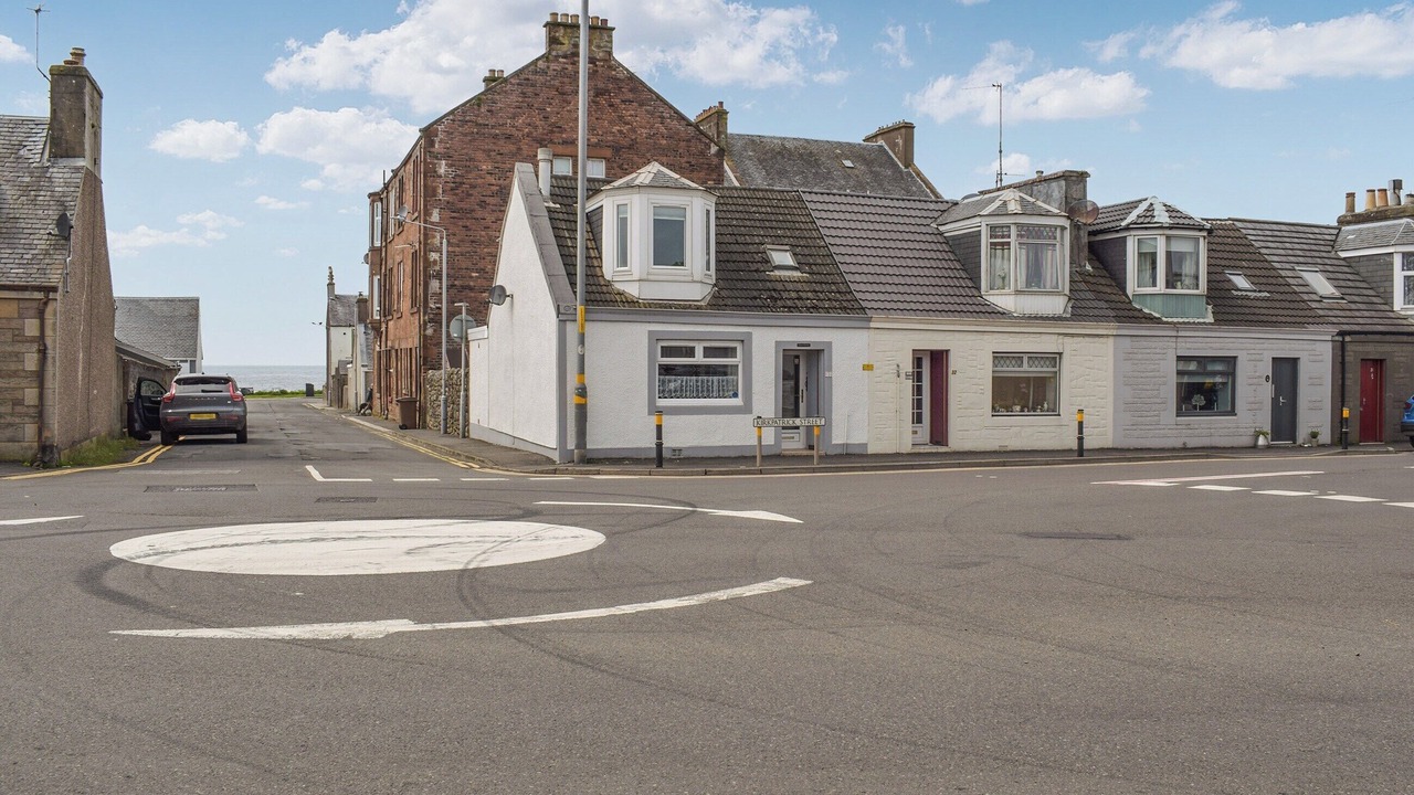 Photo of Others in Girvan