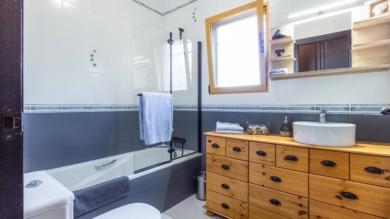 Photo of Bathroom in Rafol de Almunia