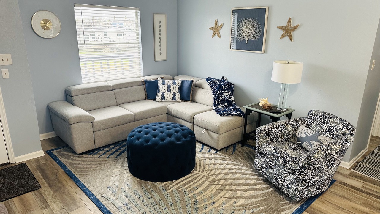 Photo of Livingroom in Leeward Sands