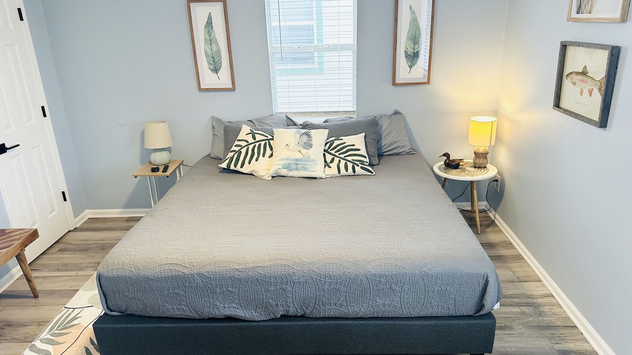 Photo of Bedroom in Leeward Sands