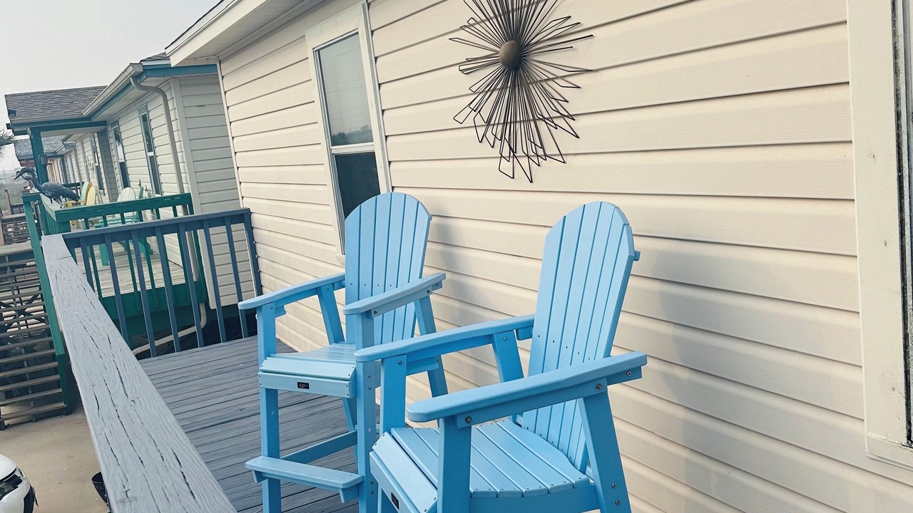 Photo of Patio Balcony in Leeward Sands
