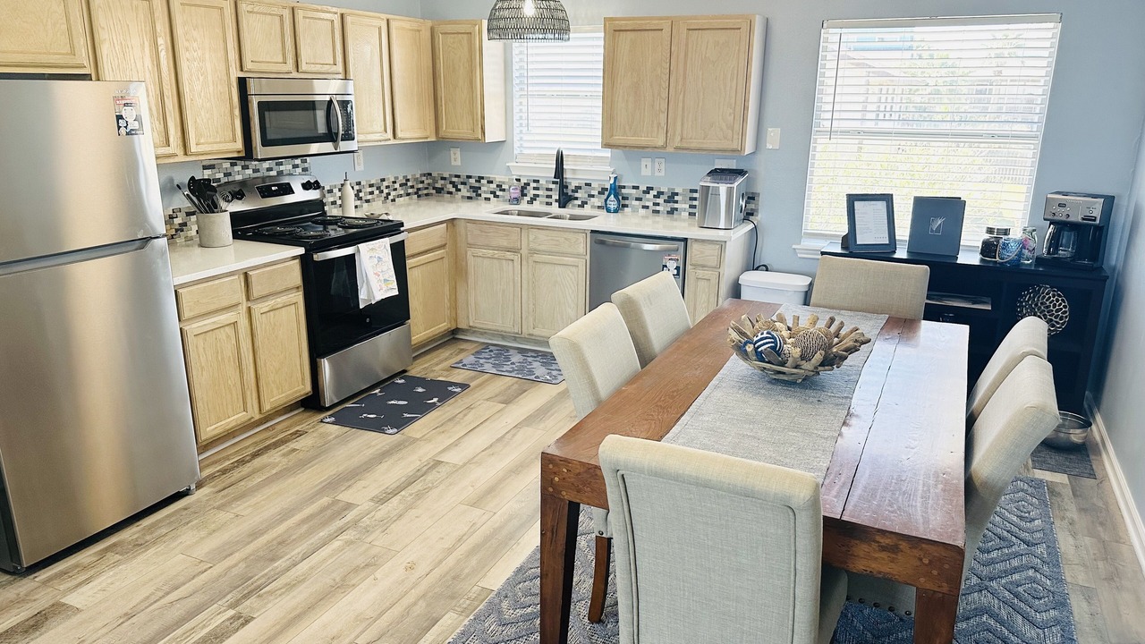 Photo of Kitchen in Leeward Sands