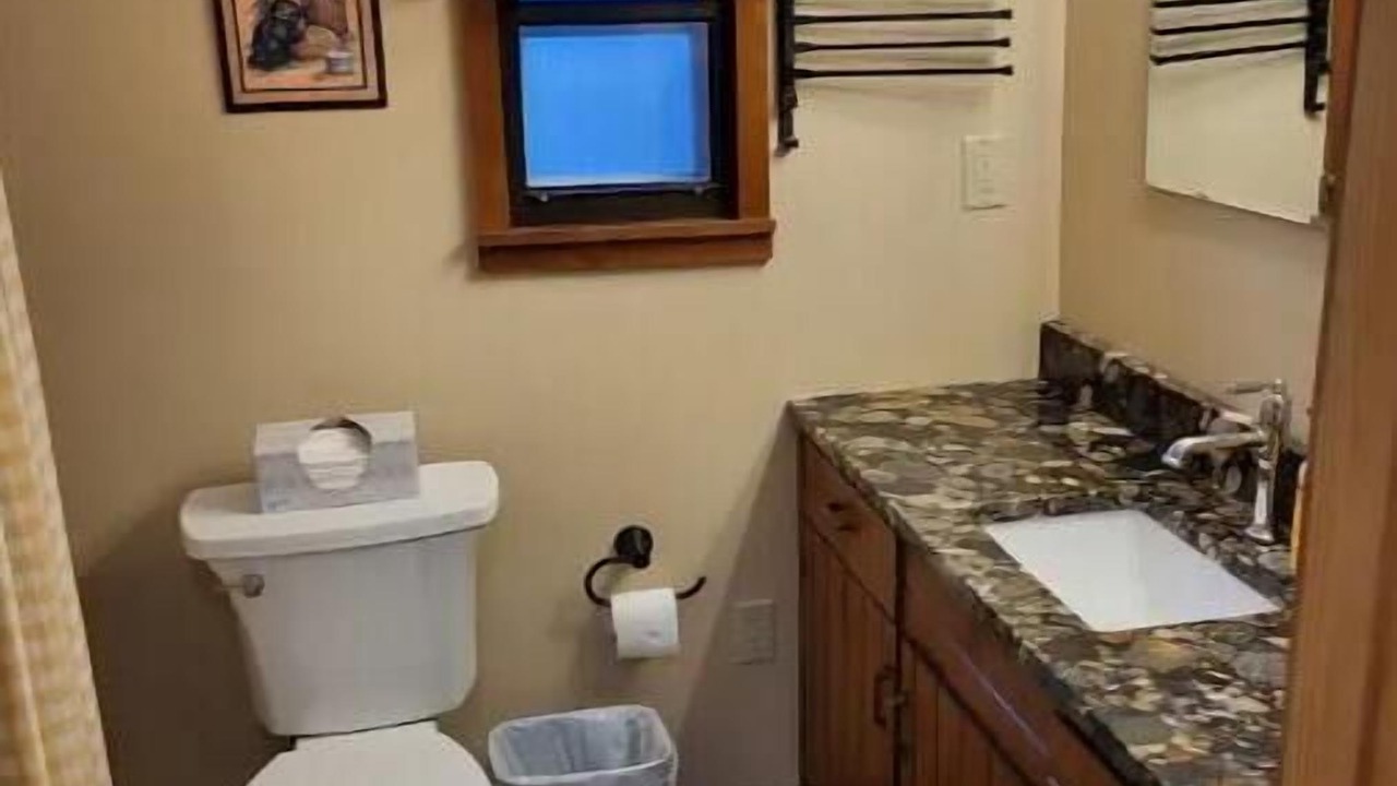 Photo of Bathroom in Chapmanville
