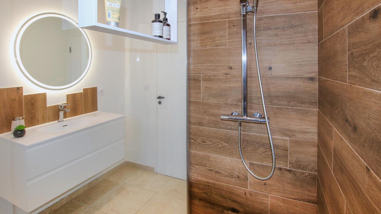 Photo of Bathroom in Lussas