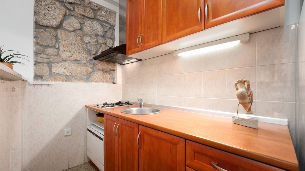 Photo of Kitchen in Brsec