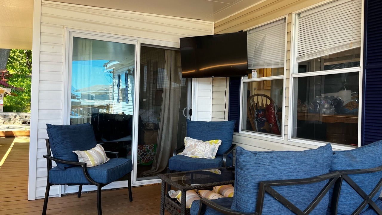 Photo of Patio Balcony in Sherkston