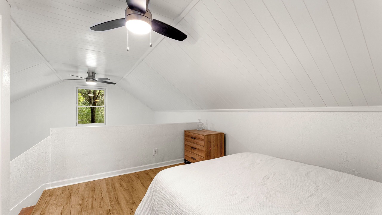 Photo of Bedroom in Greater Valley Brook