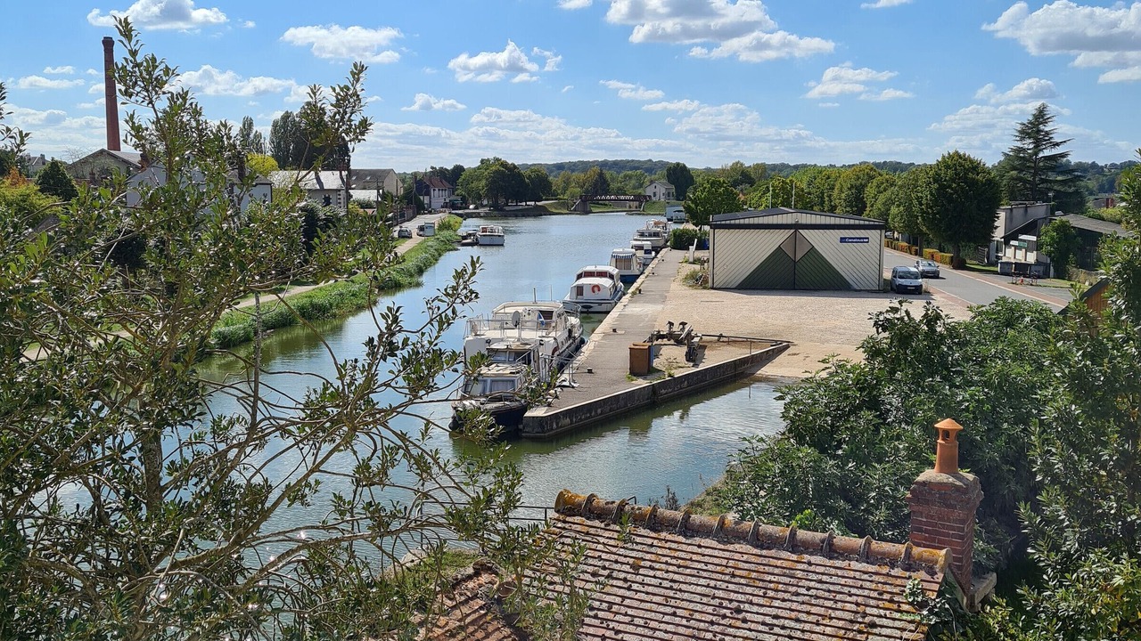 Photo of Others in Briare