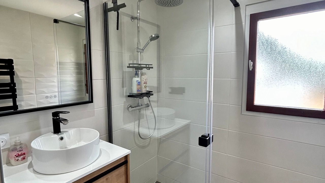 Photo of Bathroom in Saint-Jean-de-Monts
