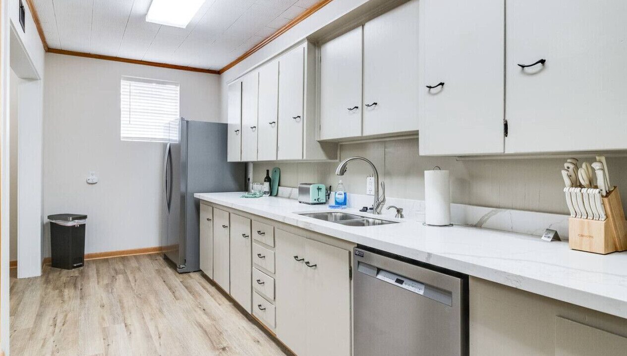 Photo of Kitchen in Abbeville