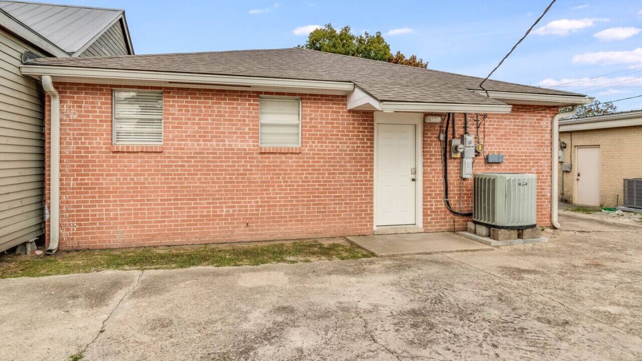 Photo of Outdoor in Abbeville