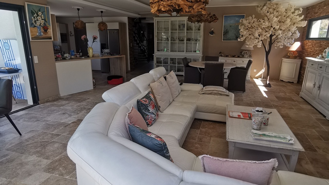 Photo of Livingroom in Saint-Cyprien