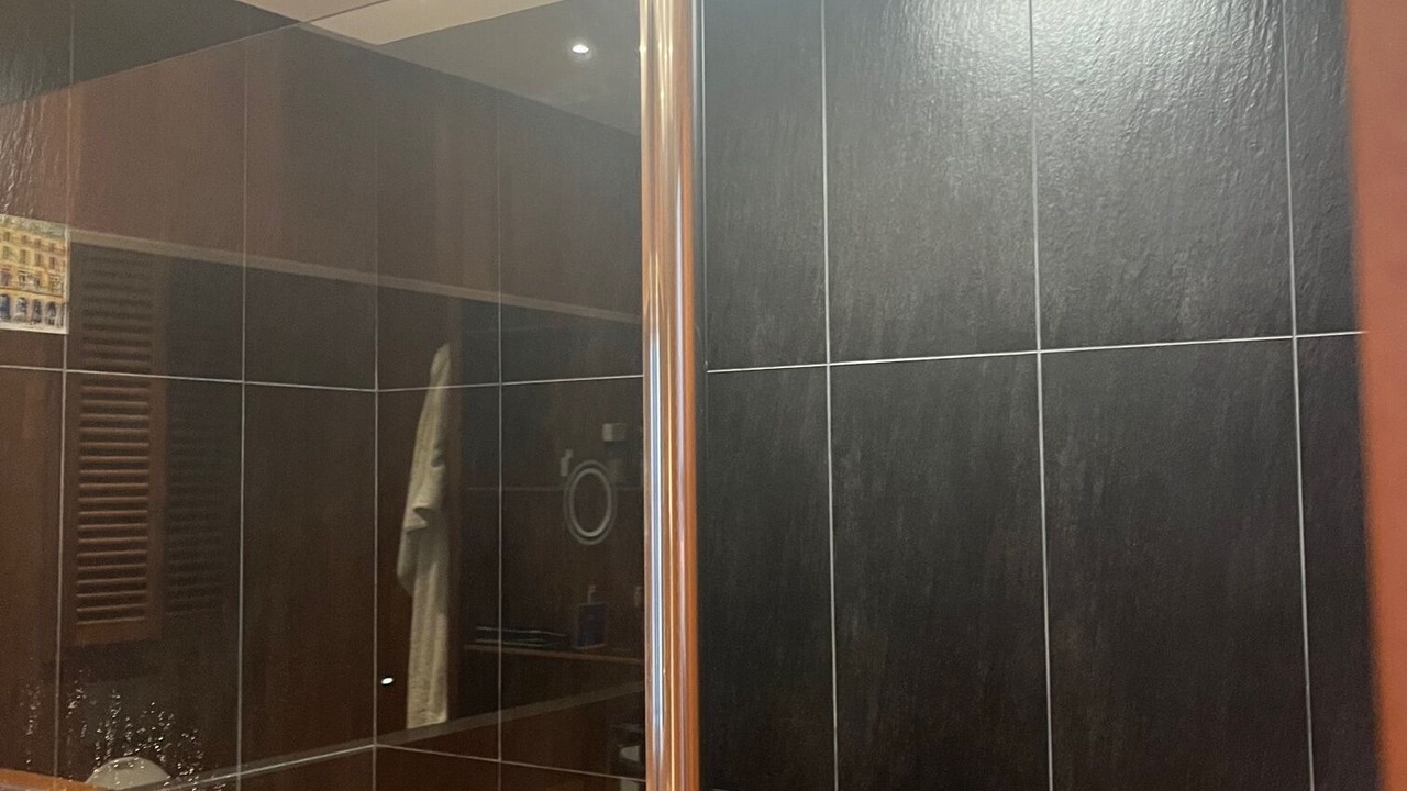 Photo of Bathroom in Creully