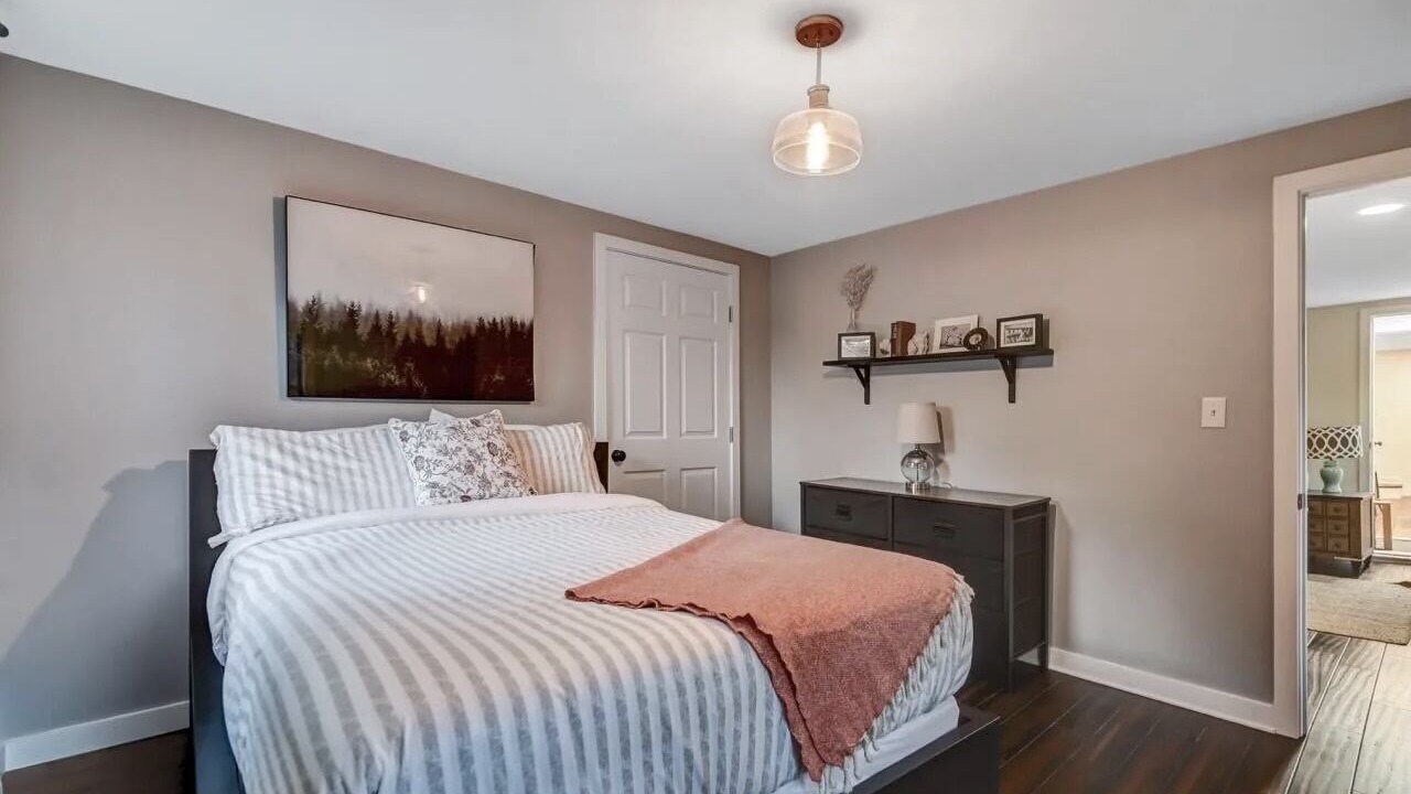 Photo of Bedroom in Shawnee On Delaware