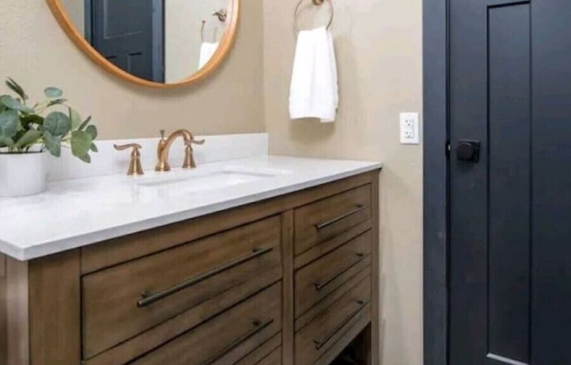 Photo of Bathroom in Sulphur