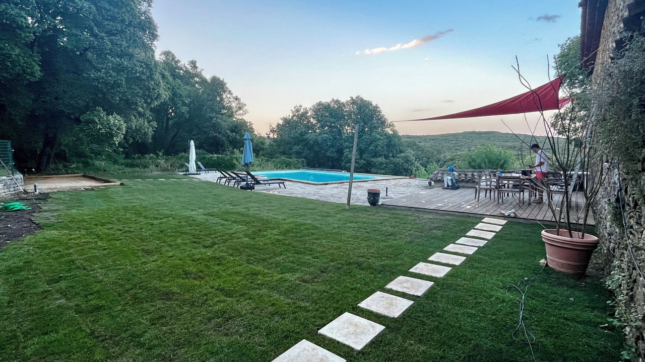 Photo of Outdoor in Saint-Julien-les-Rosiers