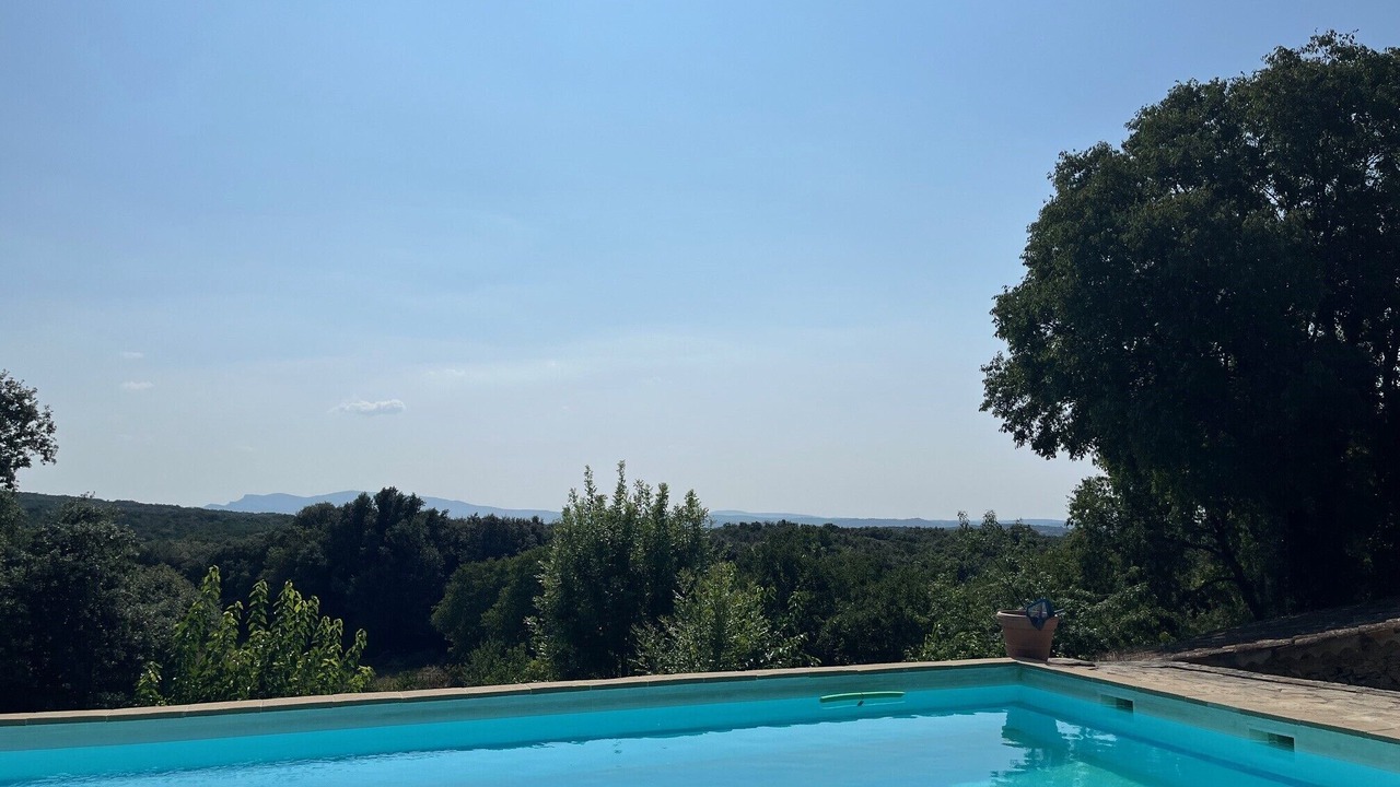 Photo of Outdoor in Saint-Julien-les-Rosiers