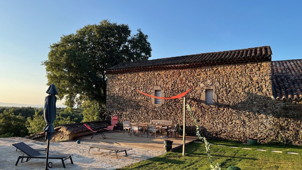 Photo of Outdoor in Saint-Julien-les-Rosiers