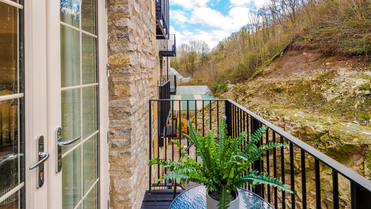 Photo of Others in Stoney Middleton