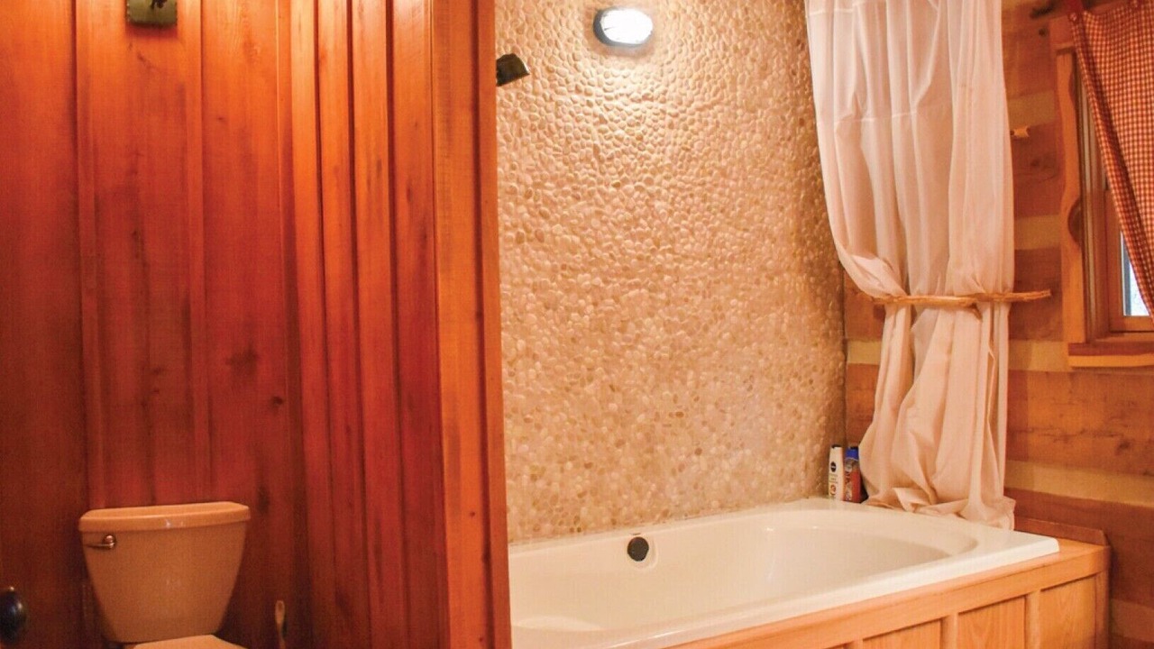 Photo of Bathroom in Hatfield