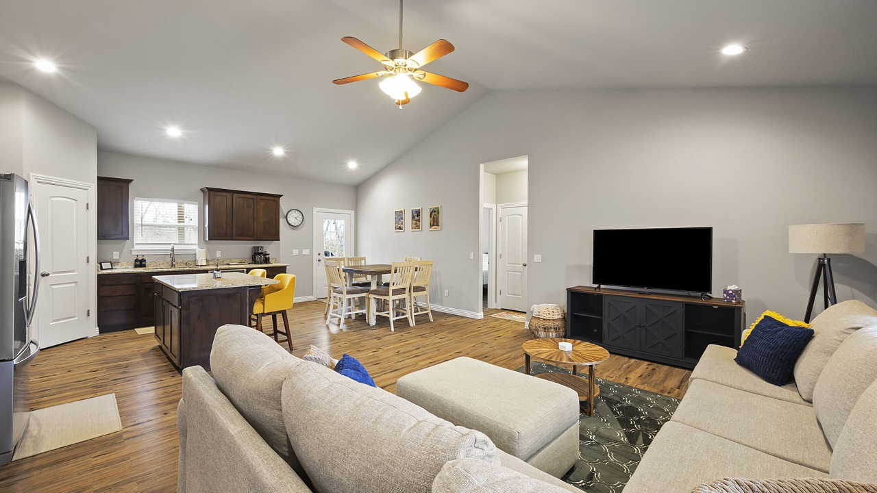 Photo of Livingroom in Bella Vista