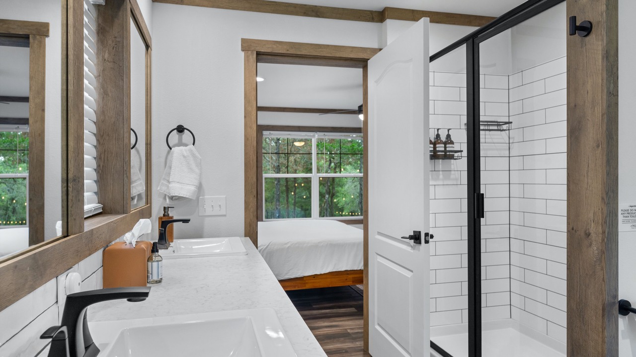 Photo of Bathroom in Red Rock