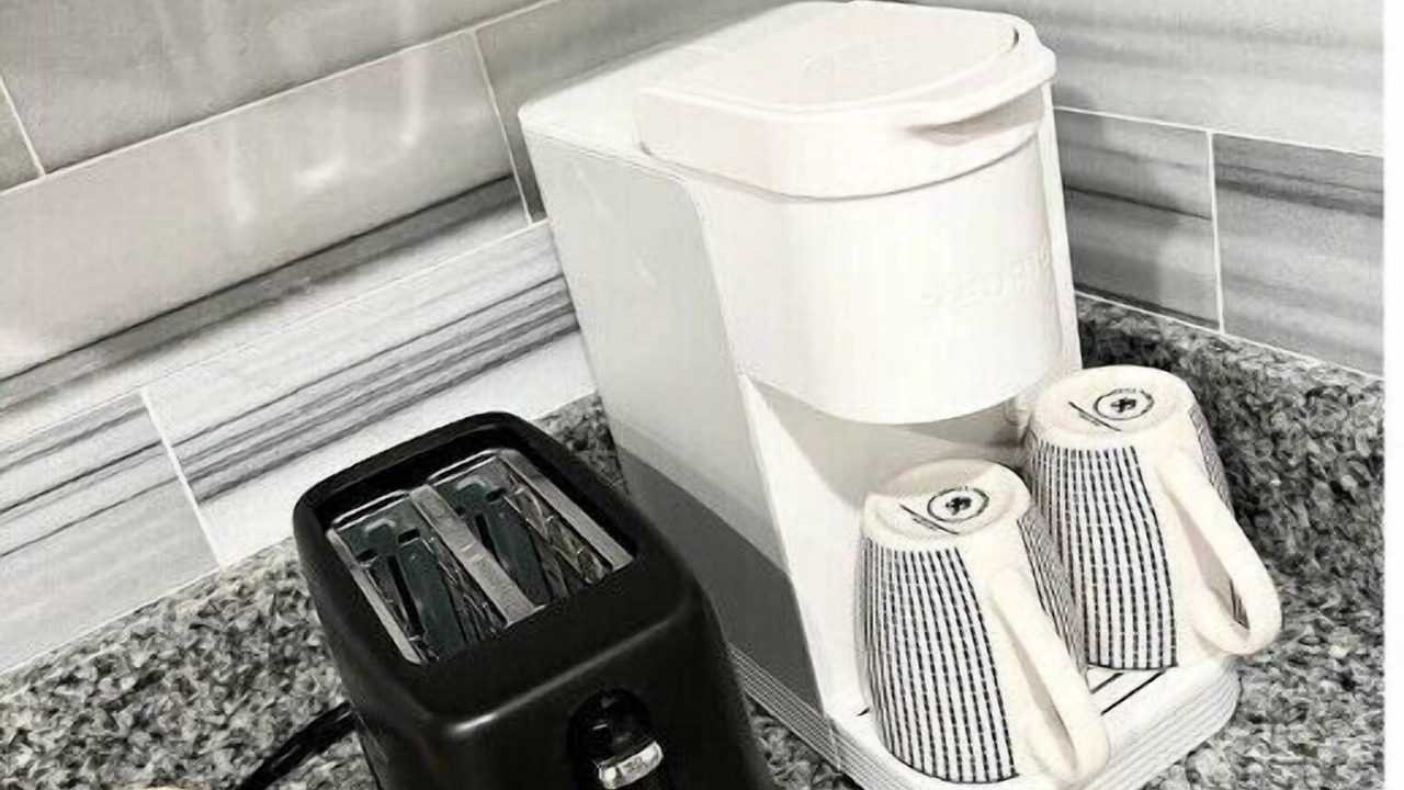 Photo of Bathroom in Logan Square