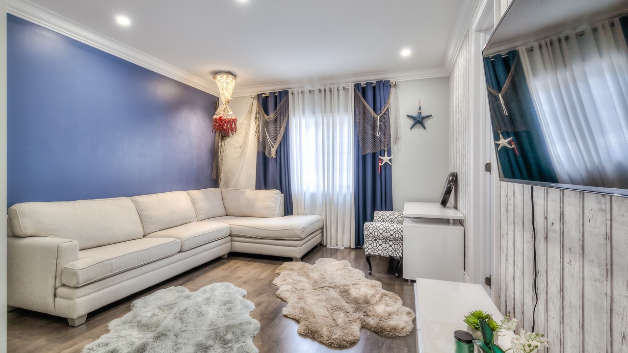 Photo of Livingroom in Vaughan